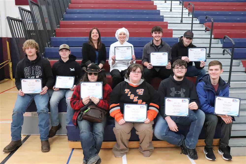  APW CTE Students who received the Top 3 award for their program. 